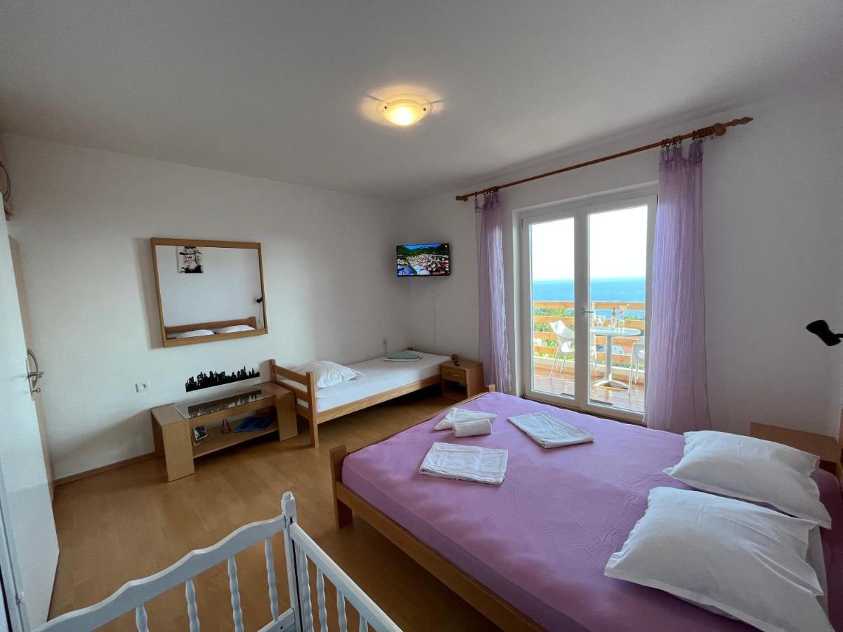 Apartmani "Nikola" Seaview - Ivan Dolac, Hvar Kültér fotó